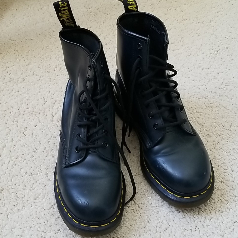 NAVY BLUE DOC MARTENS US Men's Size 7 Women's 8.5